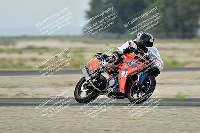 media/Apr-18-2025-TrackDaz (Fri) [[45f5874c44]]/C Group/Session 1 (Turn 7)/